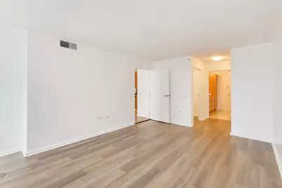 9725 Woods Drive #1005, Skokie, IL 60077 - Photo 17