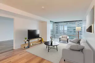 9725 Woods Dr, Skokie, IL 60077 - Photo 3