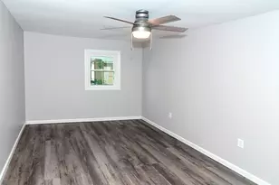 1030 N Walnut St, Monticello, IL 61856 - Photo 29