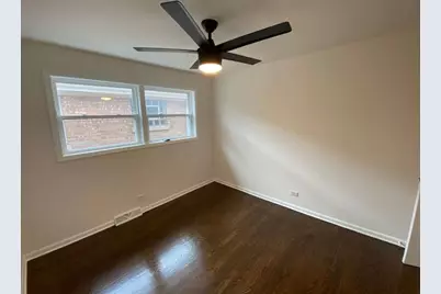 5749 W 63rd Place, Chicago, IL 60638 - Photo 19