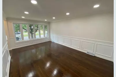 5749 W 63rd Place, Chicago, IL 60638 - Photo 3