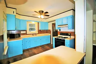 2218 3rd St, East Moline, IL 61244 - Photo 11