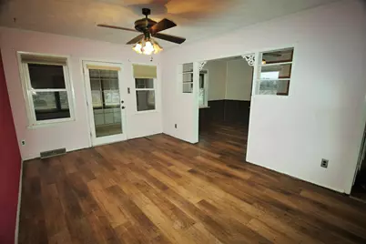 2218 3rd Street, East Moline, IL 61244 - Photo 9