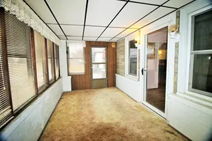 2218 3rd St, East Moline, IL 61244 - Photo 15