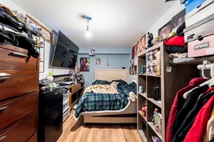 730 E Benton St, Aurora, IL 60505 - Photo 15