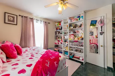 730 E Benton Street, Aurora, IL 60505 - Photo 11