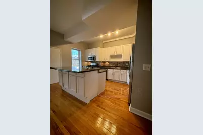1108 E Marquette Road #207, Chicago, IL 60637 - Photo 3