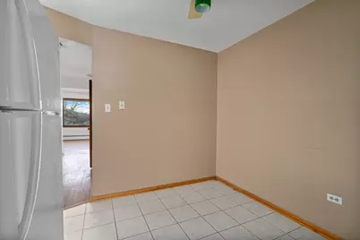 3001 N Paris Avenue #207, River Grove, IL 60171 - Photo 5