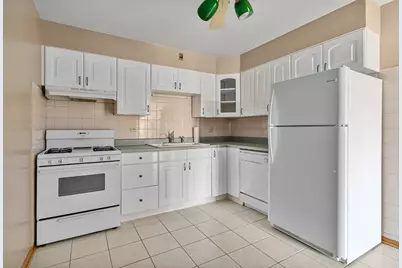 3001 N Paris Avenue #207, River Grove, IL 60171 - Photo 3