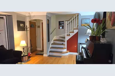 1649 N Newcastle Avenue, Chicago, IL 60707 - Photo 9