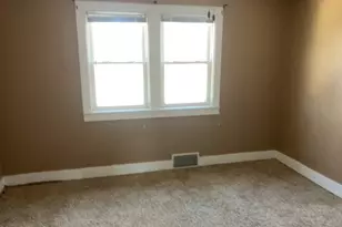 107 N Thomas Ave, Polo, IL 61064 - Photo 13