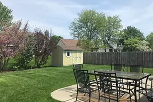 994 Cambridge Dr, Grayslake, IL 60030 - Photo 23