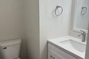 994 Cambridge Dr, Grayslake, IL 60030 - Photo 15