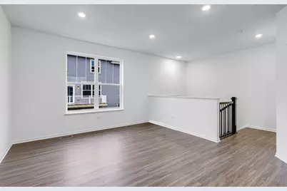 415 Red Oak Circle, Volo, IL 60020 - Photo 5