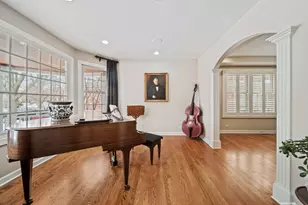 366 W Eggleston Ave, Elmhurst, IL 60126 - Photo 7