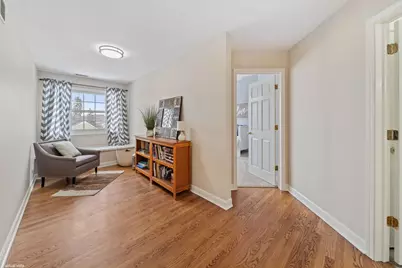 366 W Eggleston Avenue, Elmhurst, IL 60126 - Photo 29