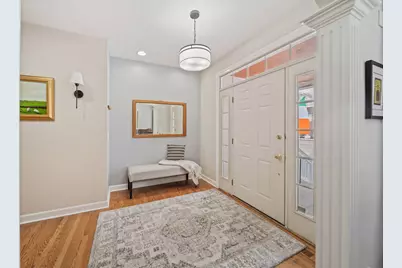 366 W Eggleston Avenue, Elmhurst, IL 60126 - Photo 3