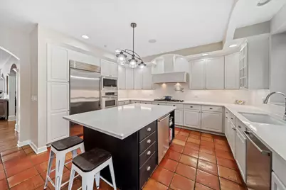 366 W Eggleston Avenue, Elmhurst, IL 60126 - Photo 23