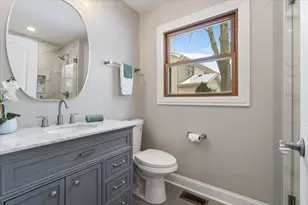 168 Farmgate Dr, Schaumburg, IL 60193 - Photo 17