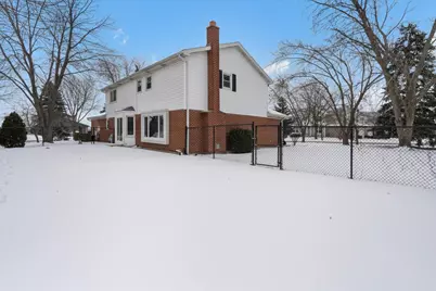 168 Farmgate Drive, Schaumburg, IL 60193 - Photo 37