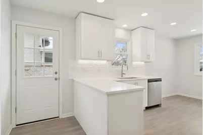 1229 S Haddow Avenue, Arlington Heights, IL 60005 - Photo 5