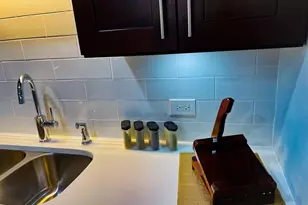 126 S La Londe Ave, Addison, IL 60101 - Photo 7