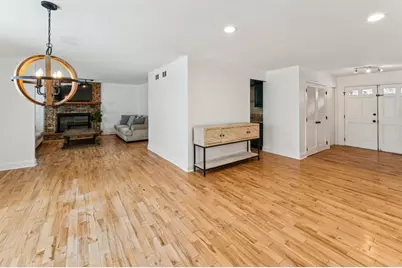 514 Revere Avenue, Westmont, IL 60559 - Photo 5