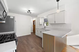 1423 Roncevalles Ave, Rockford, IL 61107 - Photo 13