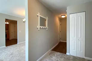 500 Chase Dr, Clarendon Hills, IL 60514 - Photo 5