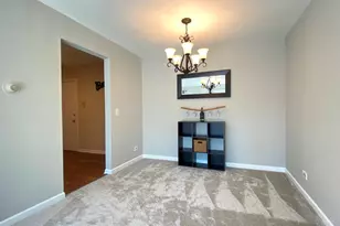 500 Chase Dr, Clarendon Hills, IL 60514 - Photo 9