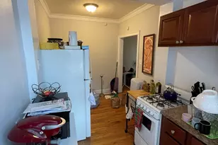 631 W Roscoe St, Chicago, IL 60657 - Photo 9