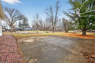 218 Virgil St, Maple Park, IL 60151 - Photo 45