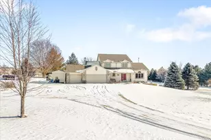 16403 Hartman Rd, Davis, IL 61019 - Photo 3