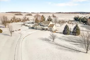 16403 Hartman Rd, Davis, IL 61019 - Photo 37