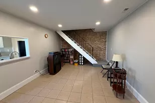 335 David Ct, Bartlett, IL 60103 - Photo 9