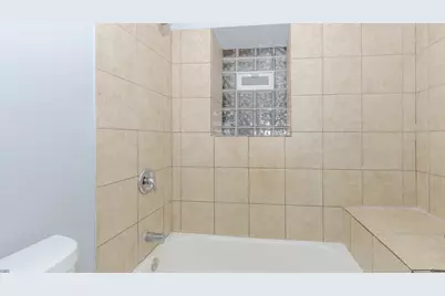 6911 S Paxton Avenue #G, Chicago, IL 60649 - Photo 9