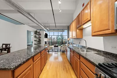 1645 W Ogden Avenue #702, Chicago, IL 60612 - Photo 11