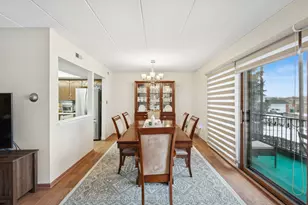 15701 Foxbend Ct, Orland Park, IL 60462 - Photo 3