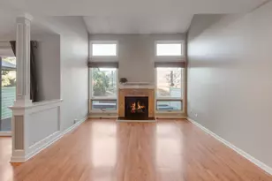 2281 Club House Ave, Naperville, IL 60563 - Photo 5