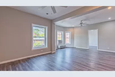 1327 E 52nd Street #302, Chicago, IL 60615 - Photo 9