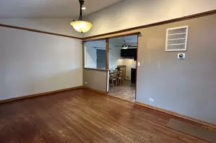 7600 S Ferdinand Ave, Bridgeview, IL 60455 - Photo 7