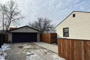 7600 S Ferdinand Ave, Bridgeview, IL 60455 - Photo 3