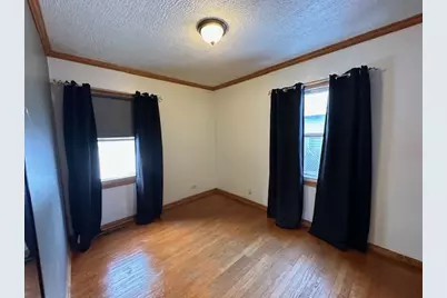 7600 S Ferdinand Avenue, Bridgeview, IL 60455 - Photo 15