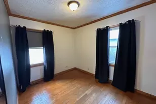 7600 S Ferdinand Ave, Bridgeview, IL 60455 - Photo 15