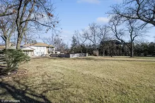 2185 New Willow Rd, Northfield, IL 60093 - Photo 3