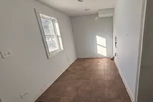 1640 N Laramie Ave, Chicago, IL 60639 - Photo 9