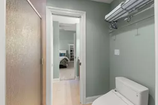 411 W Jefferson Ave, Naperville, IL 60540 - Photo 31