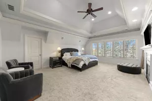 411 W Jefferson Ave, Naperville, IL 60540 - Photo 23