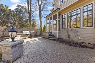 411 W Jefferson Ave, Naperville, IL 60540 - Photo 49