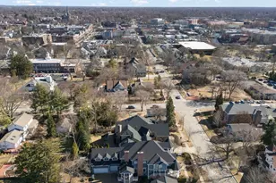 411 W Jefferson Ave, Naperville, IL 60540 - Photo 63